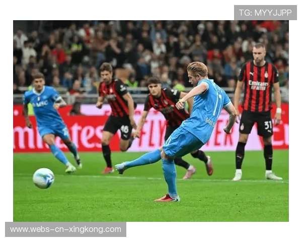 AC米兰前锋头球成功点燃主场 AC米兰前锋头球成功点燃主场