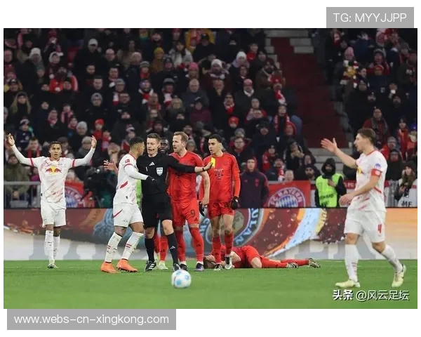 德甲拜仁外线穿透连连,攻势无法阻挡